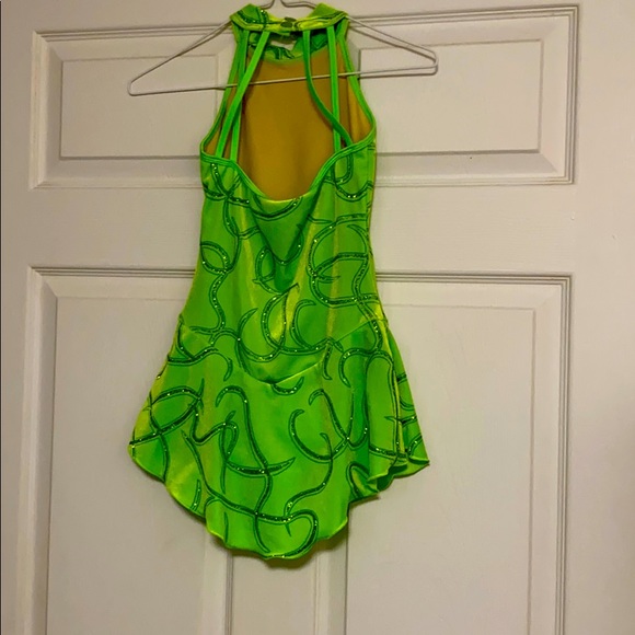 figure skating dress size 10/12 - Picture 2 of 2